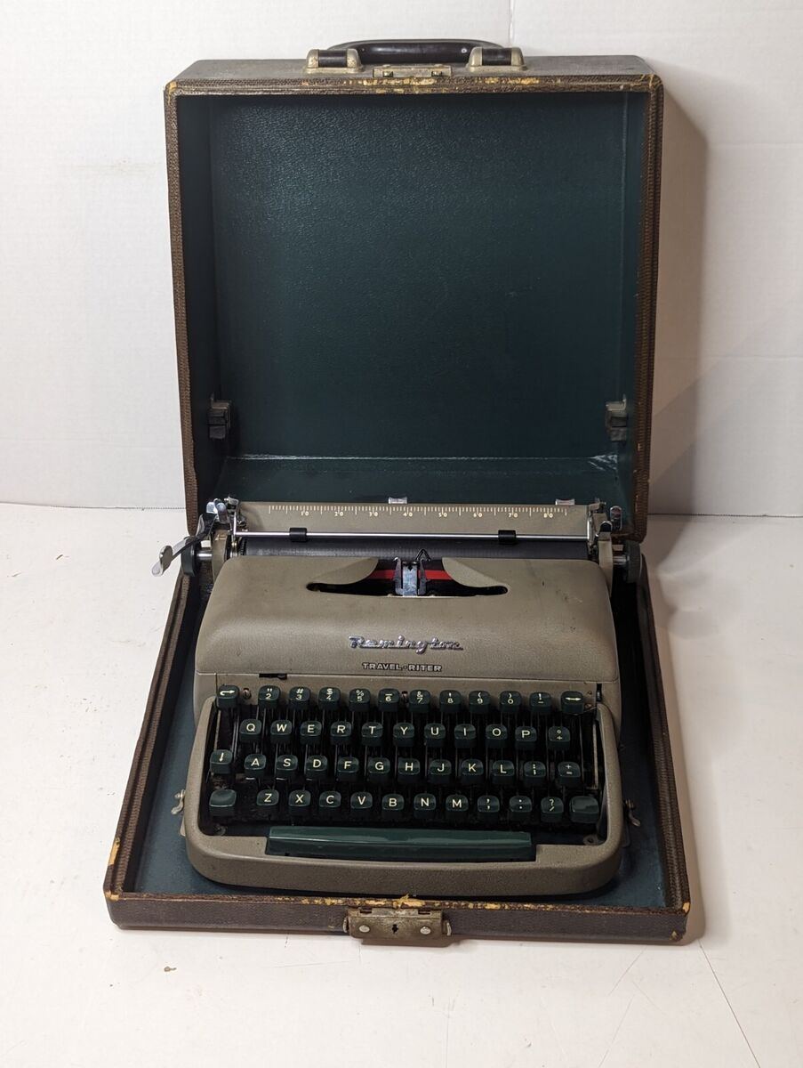 Vintage Remington Portable Travel Riter Typewriter W/ Case