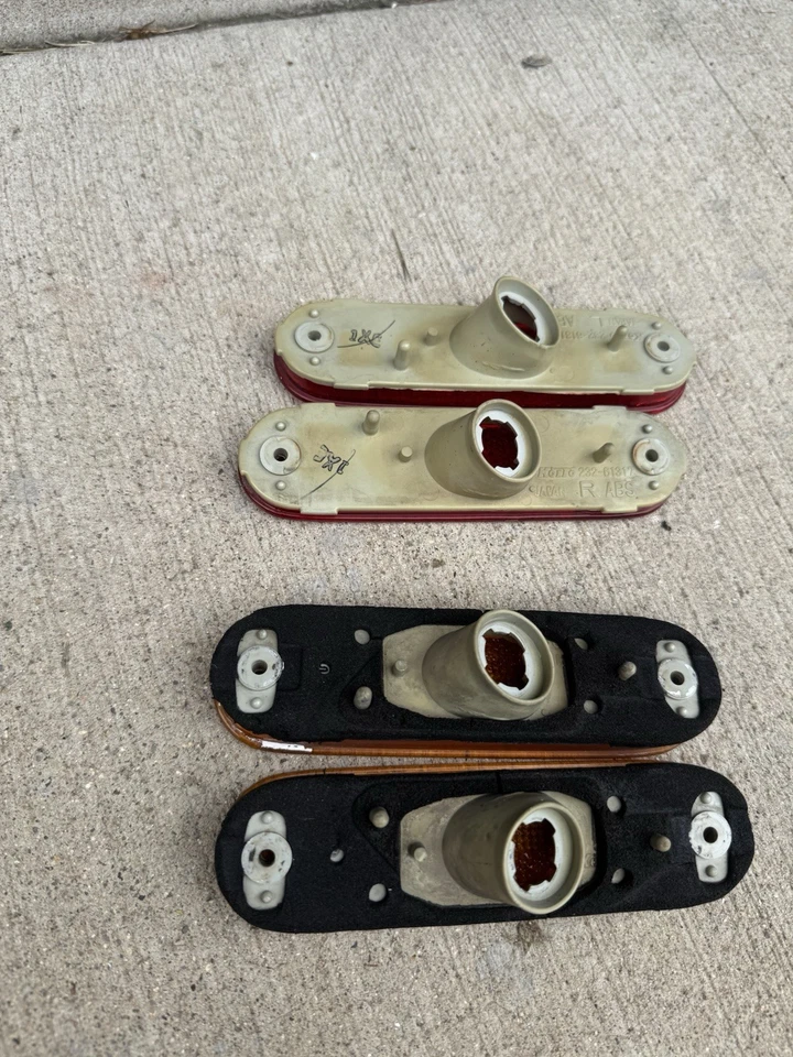 Carcaça de luz indicadora lateral vermelha âmbar frontal para 1990-2005 Mazda Miata MX-5 EE - Imagem 2 de 4