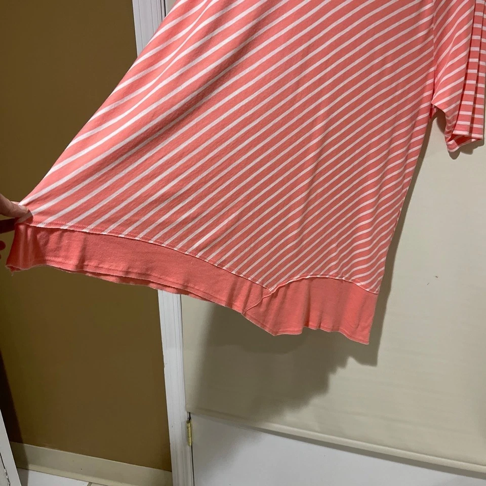 Camiseta para mujer Calvin Klein Performance coral blanco rayas manga corta 3X Foto 4 de 4