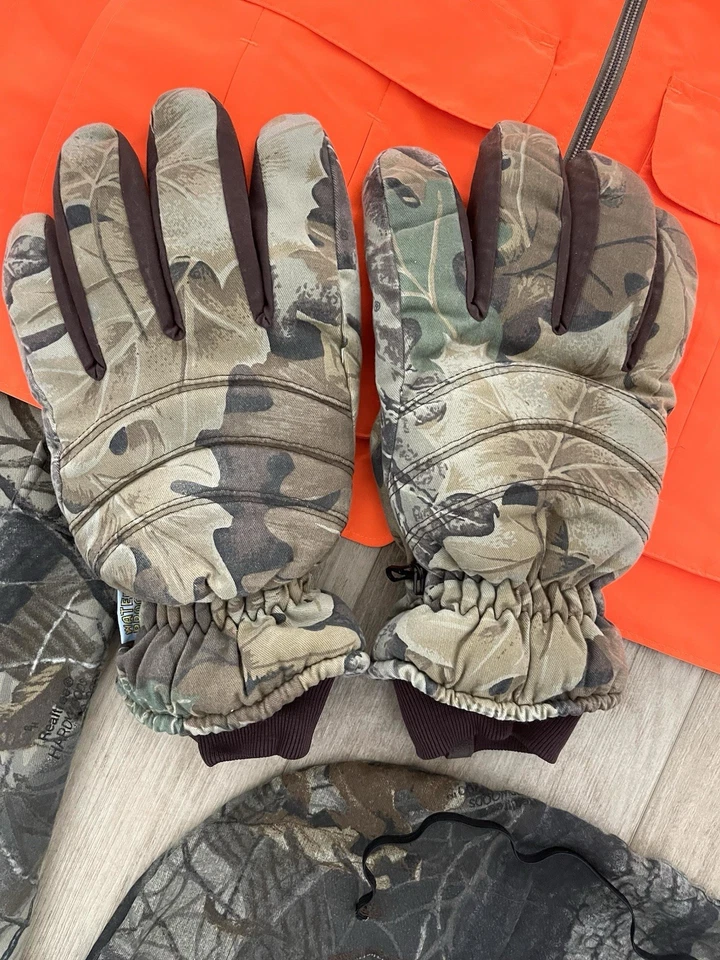 NEW! RedHead Men’s Camo Uninsulated Coveralls, Orange Vest, Gloves, Hat, XL - Image 4 of 4