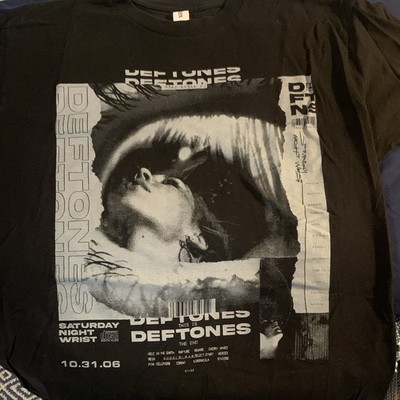 Deftones Saturday Night Wrist 10.31.06 Black Graphic T-Shirt