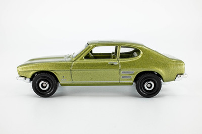 ミニカー FORD CAPRI RS TURBO 10th ANIVERSARIO 2022 Matchbox Target Retro #2 1970 Ford Capri FERN GREEN METALLIC
