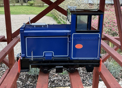 MAXITRACK 5 ZOLL SPUR DIESELLOK 0-4-0 PLANET SHUNTER BATTERIEBETRIEBEN!