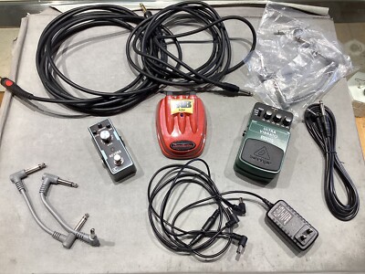 Behringer UV300 Ultra Vibrato + Danelectro FAB Echo + ENO Reverb (SEE PICTURES)