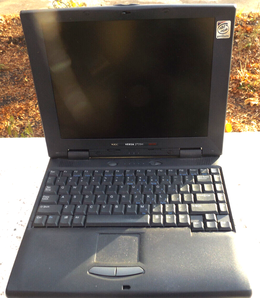 Vintage NEC Versa 2730M Laptop Intel Pentium 133MHz MMX CPU, CD