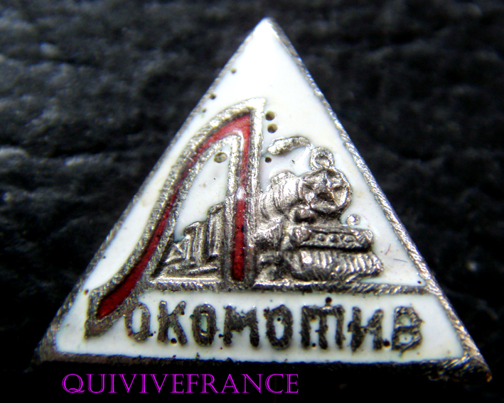 Insigne émaillé Football – CST Club Sportif, Pin Sport, Occasion