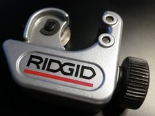 New! Rigid Plumbing copper/tubing mini cutter tool model 104