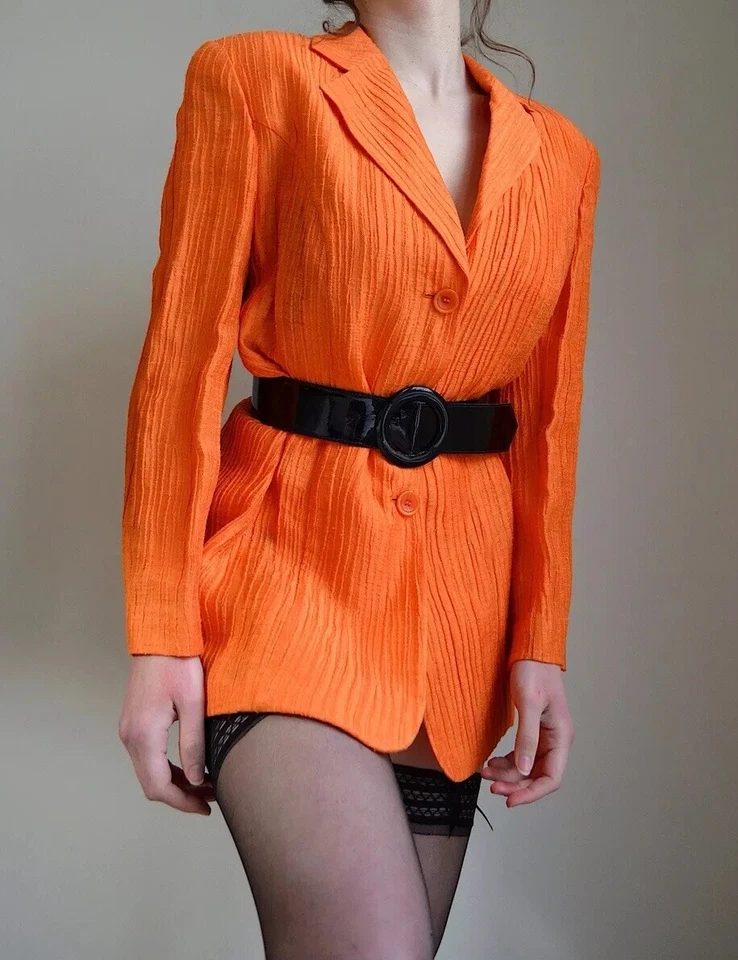 Chaqueta de traje ligera Gianfranco Ferre Forma Foto 3 de 4