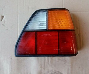 VW Golf 2 Rücklicht rechts Frankani 191945112 A