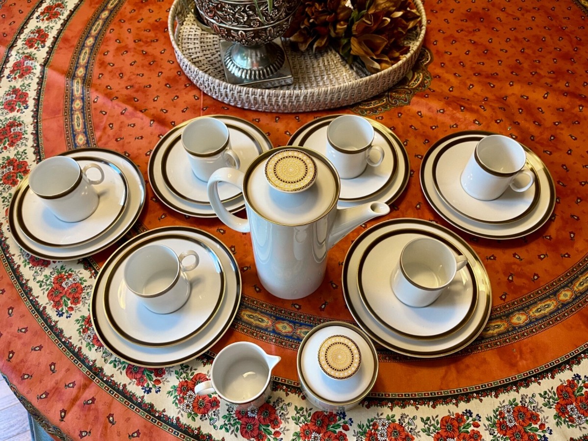 Mid-Century Thomas Germany Porcelain Coffee/Desert Set - 23 Pieces 