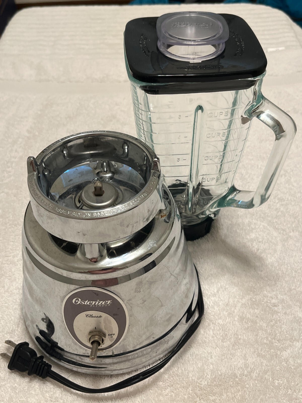 VINTAGE OSTERIZER CHROME BEE HIVE 500w BLENDER 564A