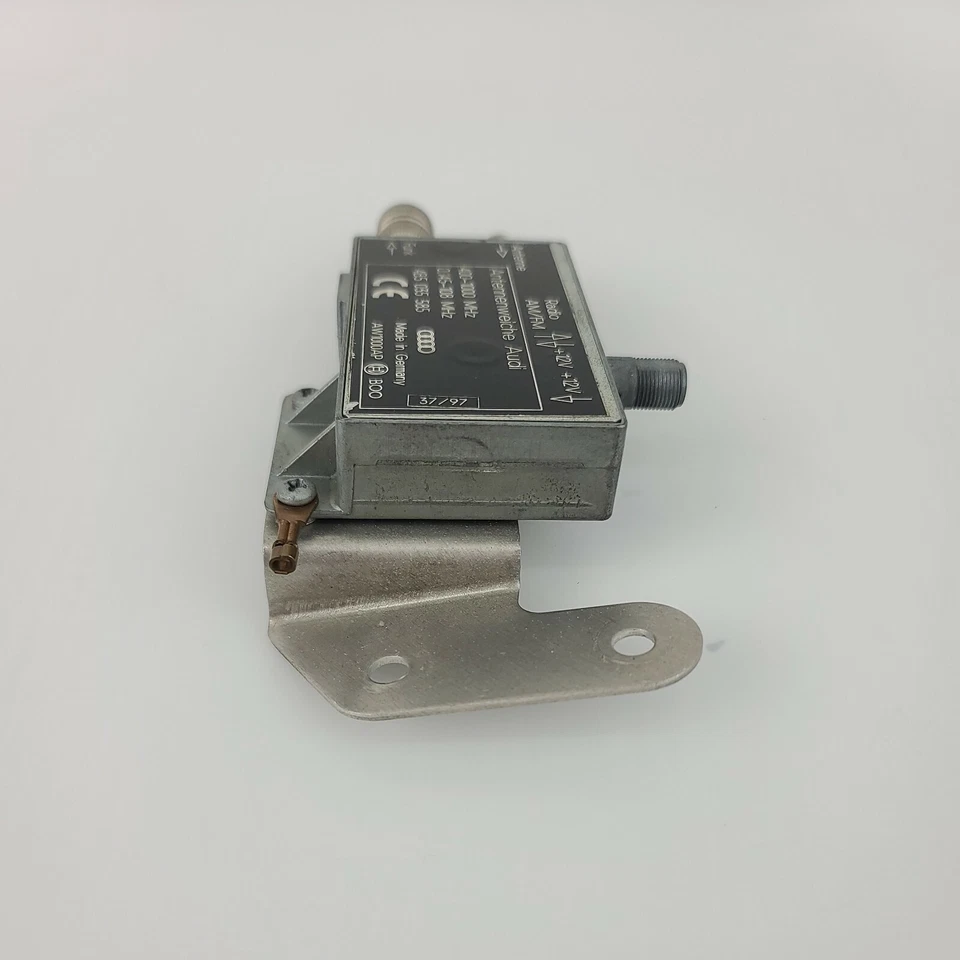 Módulo divisor amplificador antena Audi A8 D2 Quattro 1997-1999 4B5035585 Foto 4 de 4
