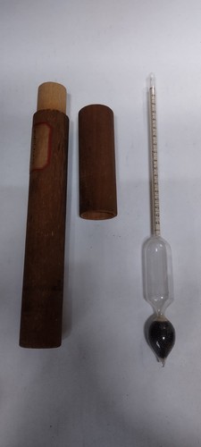 Vintage Alcohol Hydrometer With Wooden Case 1880-1900
