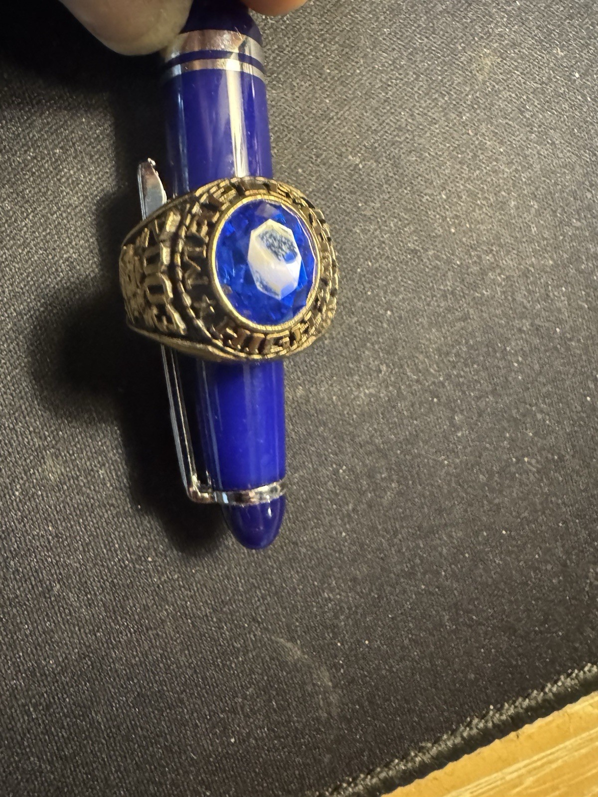 Mapleton High School Class Ring - image 1