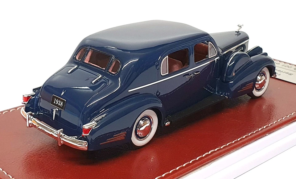 GIM 1/43 Scale GIM 004a - 1938 Cadillac V16 S90 Town Sedan - Antoinette Blue — 第 2/4 张图片