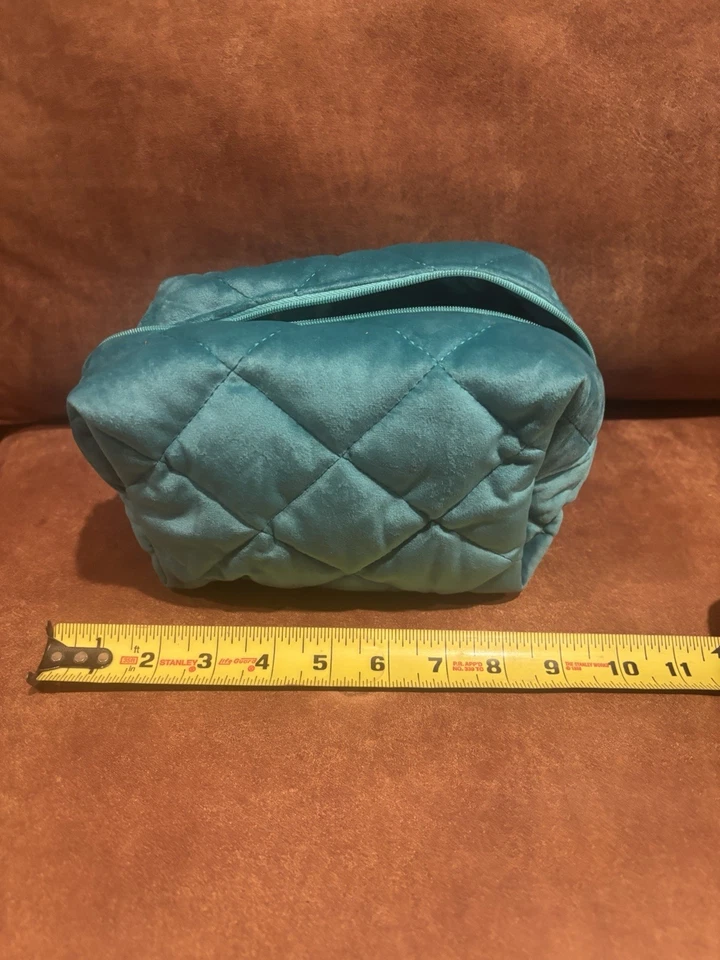 BOLSA COSMÉTICA LAMER VERDE - Imagem 2 de 4