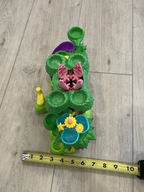 Hatchimals CollEGGtibles Hatchery Nursery Playset