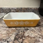 PYREX Vintage 1 1/2 Quart Butterfly Gold Yellow Dish Made In The USA Oven Safe