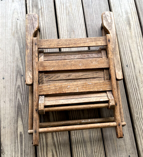Antique Child’s Paris Mfg. Co. South Paris Maine Wooden Folding Chair #46 USA - Picture 10 of 11