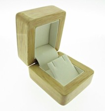 Earrings box - natural wood