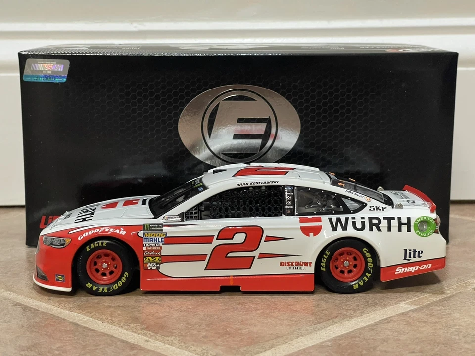 Brad Keselowski Wurth 2018 Ford Fusion Penske NASCAR Action RCCA ELITE 1/24/100 Foto 3 de 4
