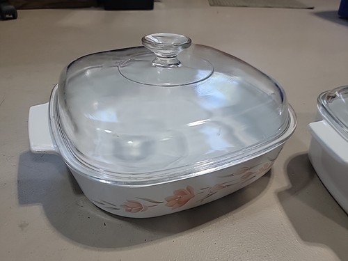 VINTAGE CorningWare PEACH FLORAL (2.5 L & 1.5 L 4 Piece Set Rare Find With Lids - Picture 3 of 4