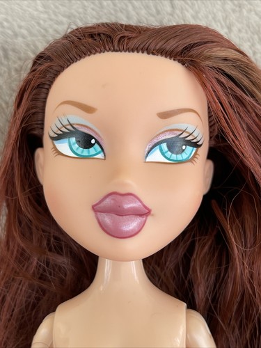 Bratz Doll Babysitter Lana - Picture 2 of 5