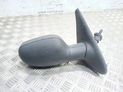 Renault Megane I 1997 Vorne rechts Außenspiegel mechanisch 014008 UST45205