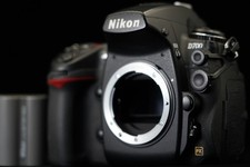 [US Duty Paid] Videocamera digitale Nikon D700 12,1 MP DSLR usata 9885