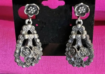 EARINGS FROM MEXICO Pewter Dangle 1.5  Drop Clip On Beautiful Intricate Detail