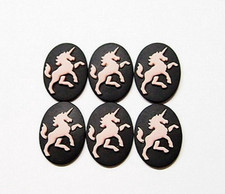 8 Vintage Pink /Black 25x18mm Prancing Unicorn Horse Resin Cameos Cabochons