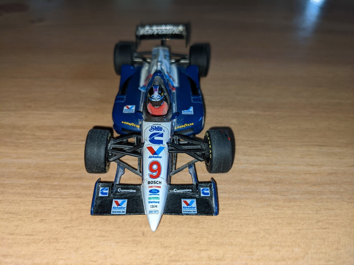 Minichamps #520 944309 1:43 Lola-Ford T94/00 Valvoline Indycar