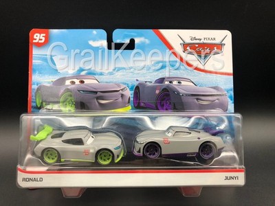 s1815 マテル カーズ RONALD & JUNYI トレーニー ロナルド s-l400.jpg