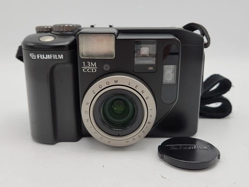 Fujifilm Fujix DS-300 1.3MP Digital Camera w/ 9-27mm Zoom Lens *Untested AS-IS* - product listing photo