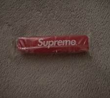 Supreme FW17 Red Toothbrush authentic in Original Packaging