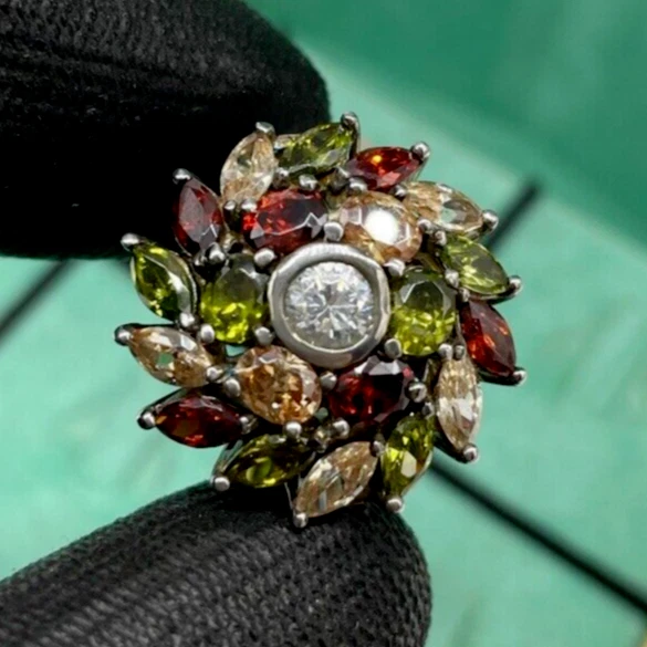 Anello da donna fiore in argento 925 concentrico multicolore rosso verde giallo. - Immagine 2 di 4