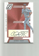 2005 ZENITH Z-GRAPHS #95 AUBREY HUFF  AUTO  059/100