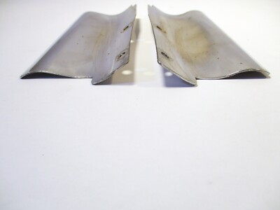 SUZUKI VL1500 LEFT & RIGHT HEADLIGHT BRACKET PLATE SET 51871-10F00