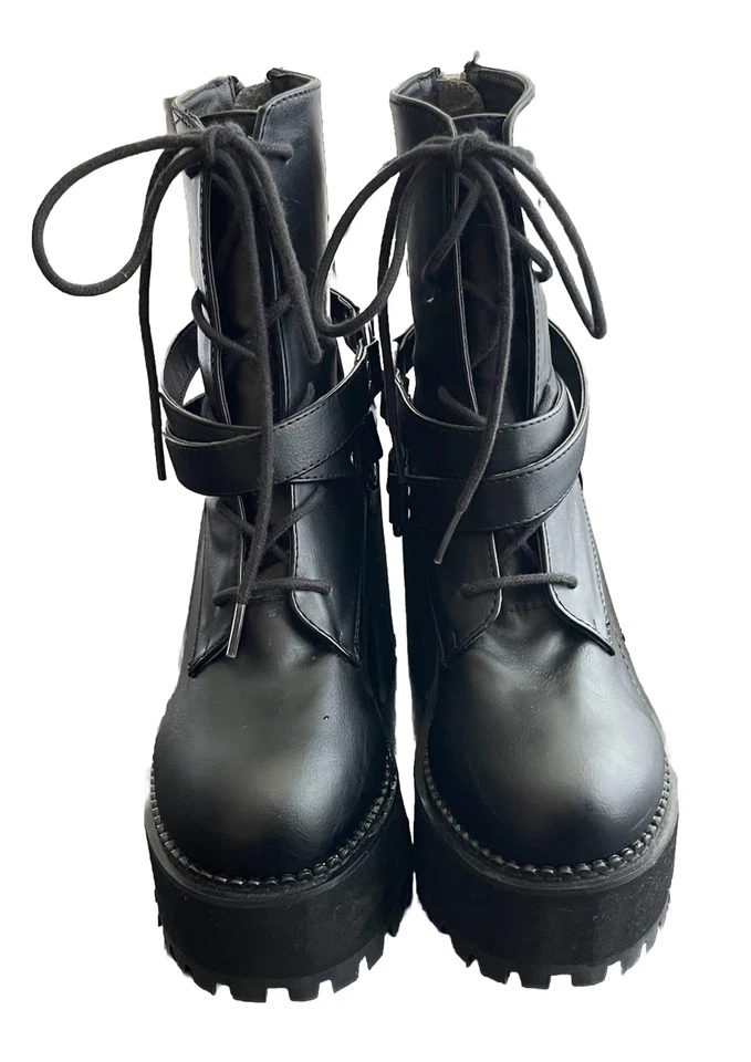 Botines de plataforma Demonia Assault-101 - talla 10 Foto 2 de 4