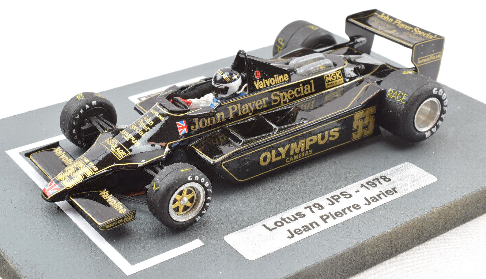 Ostorero Lotus 79 JPS - Жан-Пьер Жарье - Игровой автомобиль 1978 года выпуска в масштабе 132 ODG 153 44890₽