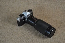 Pentax ME Super Black Auto Zoom 35mm Film SLR Camera W/Vivitar  75-250mm Lens