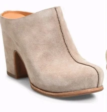  Kork-Ease Sagano Mules in Taupe Suede Size 11 DISPLAY