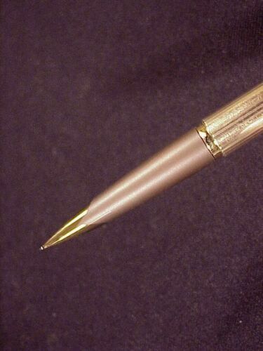 *PARKER 50 GOLD FALCON, CAP & BODY ALL GF, CV/CF, CV INSTALLED. ENGLAND, 1981 - Picture 7 of 9