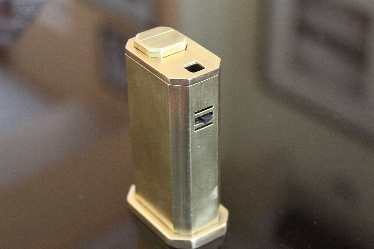 RARE VINTAGE DESK BATTERY-GAS LIGHTER 