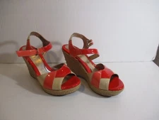Sofft Espadrille Sandal Red Orange Beige Patent Leather Gold Buckle Wedge 7.5