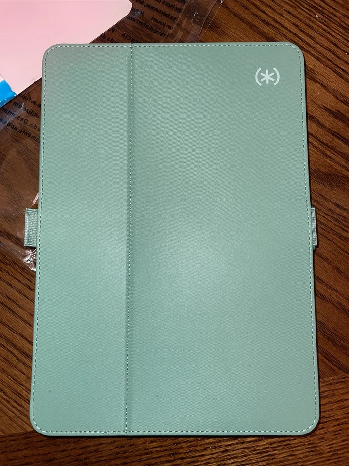 Speck Balance Folio Case for iPad (2019/2020) Emerald Green New In Package - Image 2 of 4