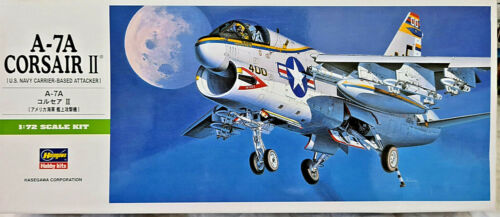 Vought A-7A Corsair II U.S. Navy Carried Based - Hasegawa Kit 1:72 - B8 - Picture 1 of 6