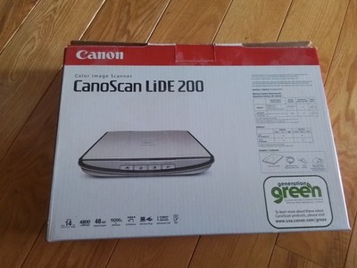 Canon CanoScan LiDE 200 USB flatbed scanner with USB Cord & orig box works