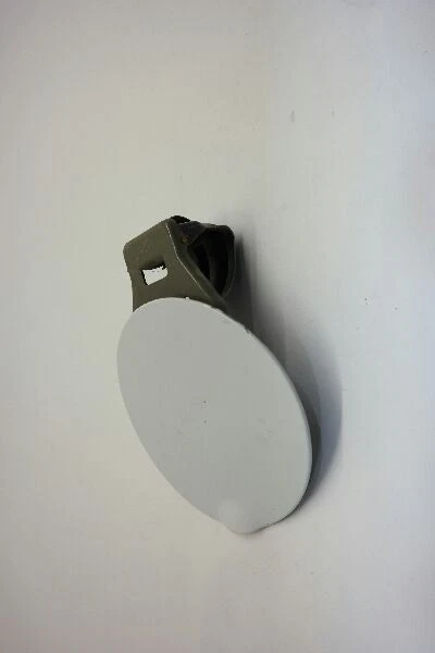 Puerta de llenado de combustible Mercury Mountaineer 2006-2010 blanca Foto 2 de 4