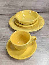 Homer Laughlin Fiestaware 5-pc Place Setting Yellow